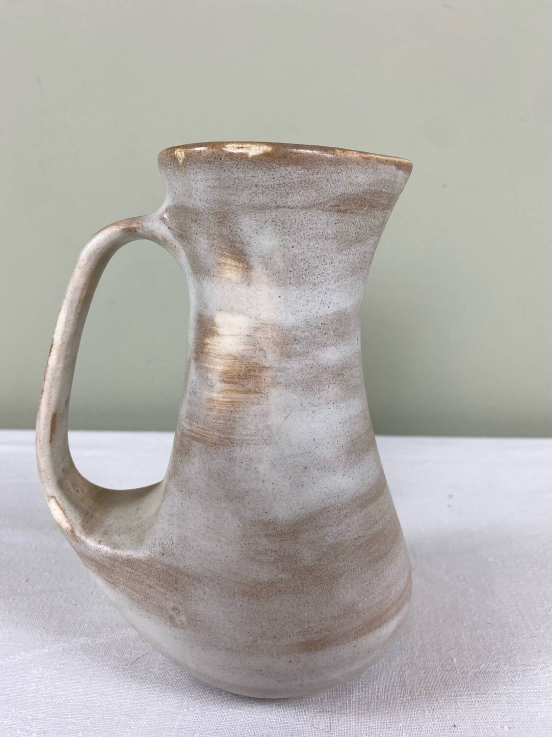 Niderviller earthenware carafe