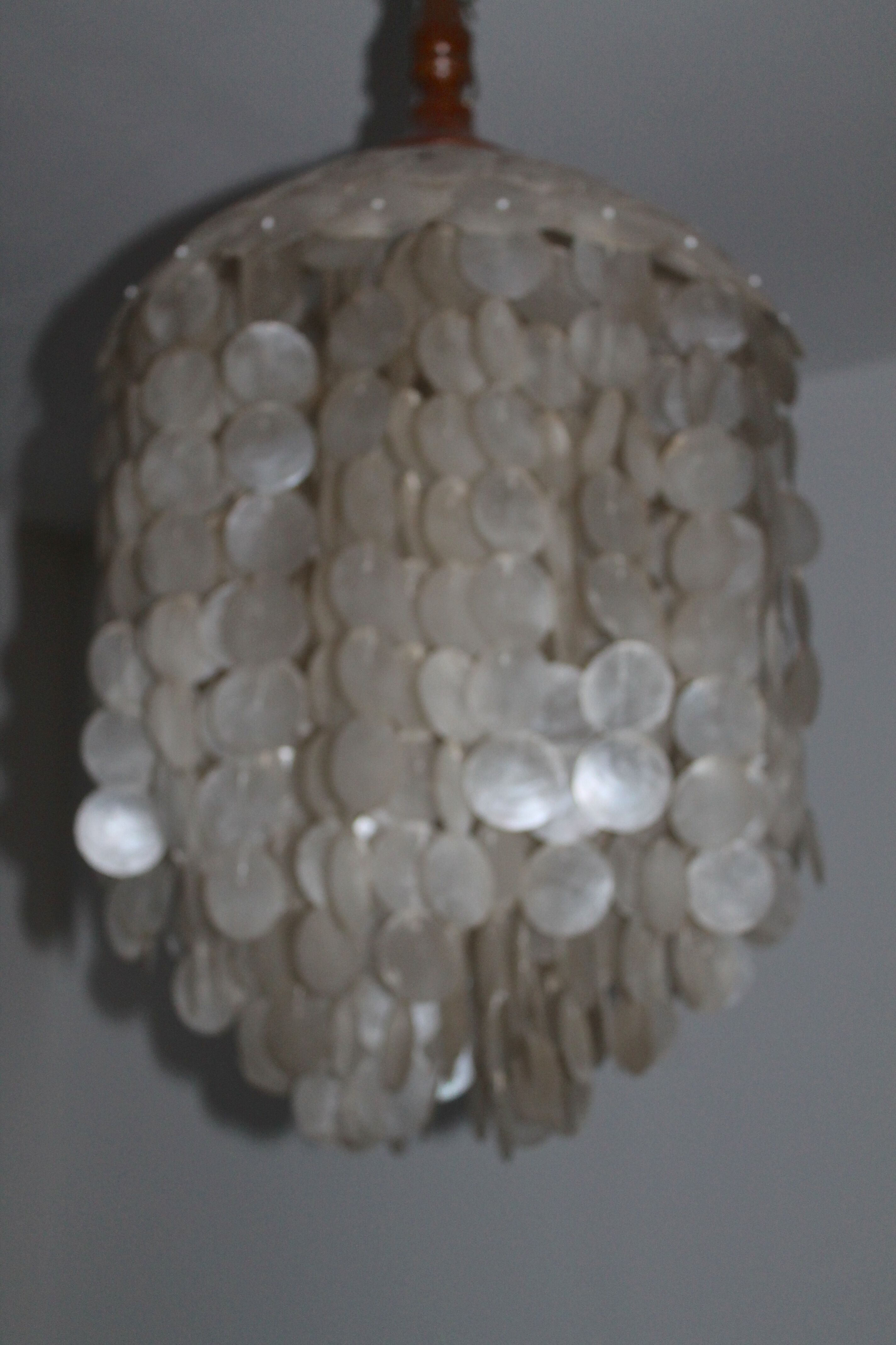 Large chandelier of the 60s/70s mother-of-pearl stamps
