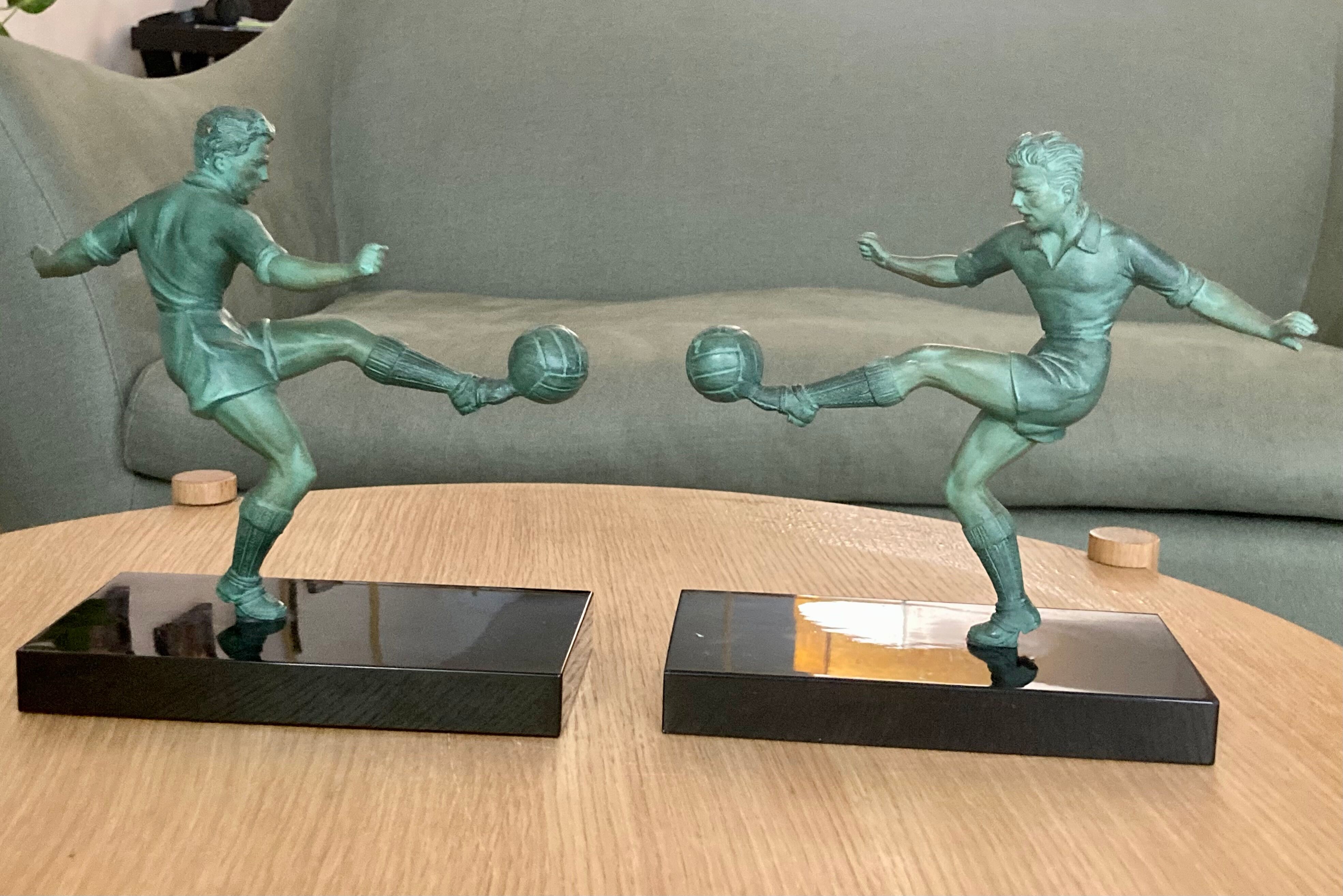 Pair of vintage bookends - Football players - excellent condition