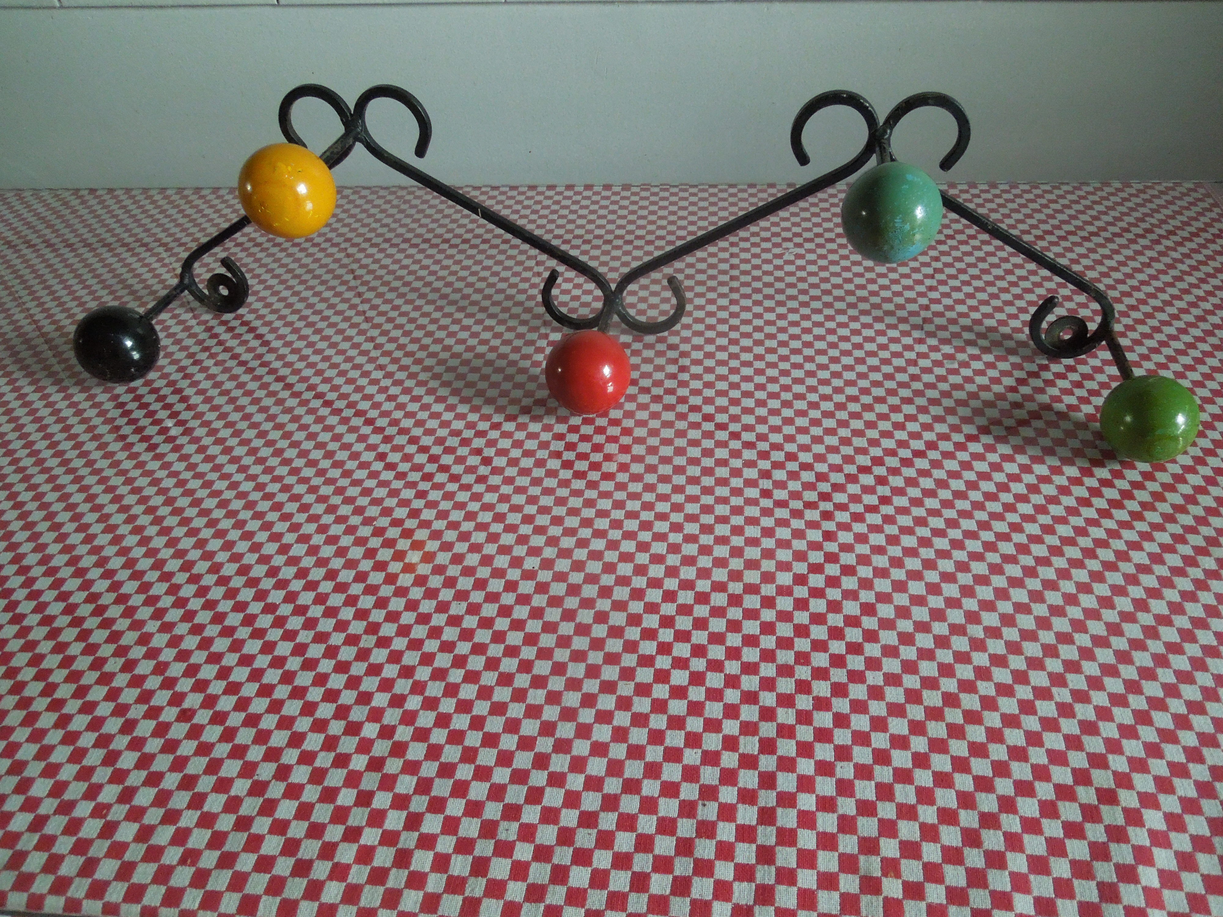 Peg coat rack zigzag 50 years