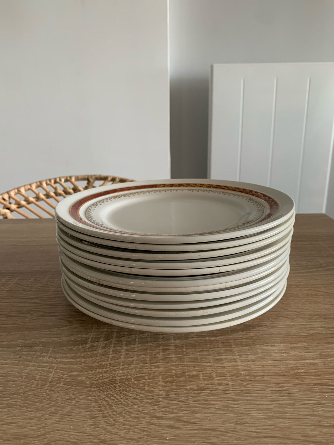 Lot 12 assiettes ceranord st amand france porcelaine