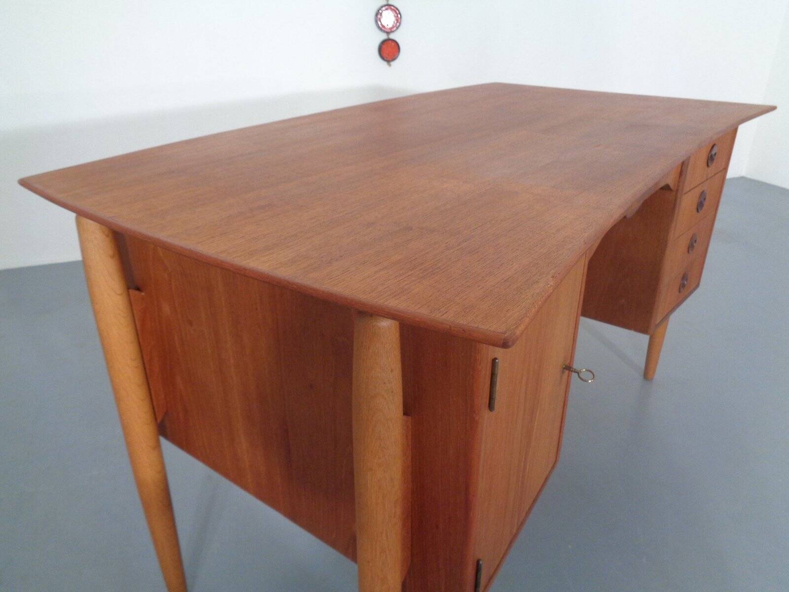 Vintage Danish Curved Teak Desk, 1960s