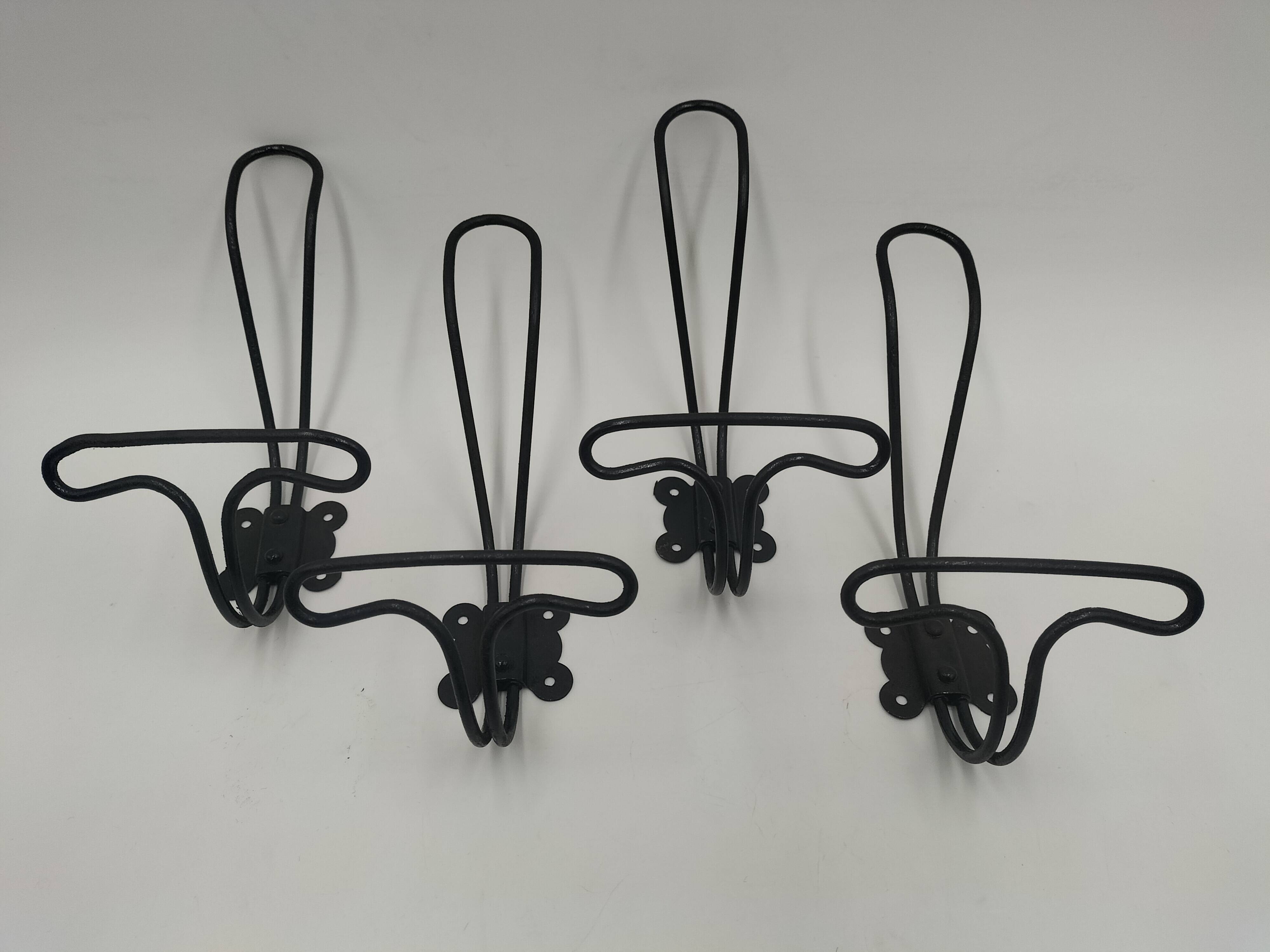 Set of 4 coat hooks