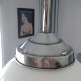 Suspension globe boule opaline blanche 1940