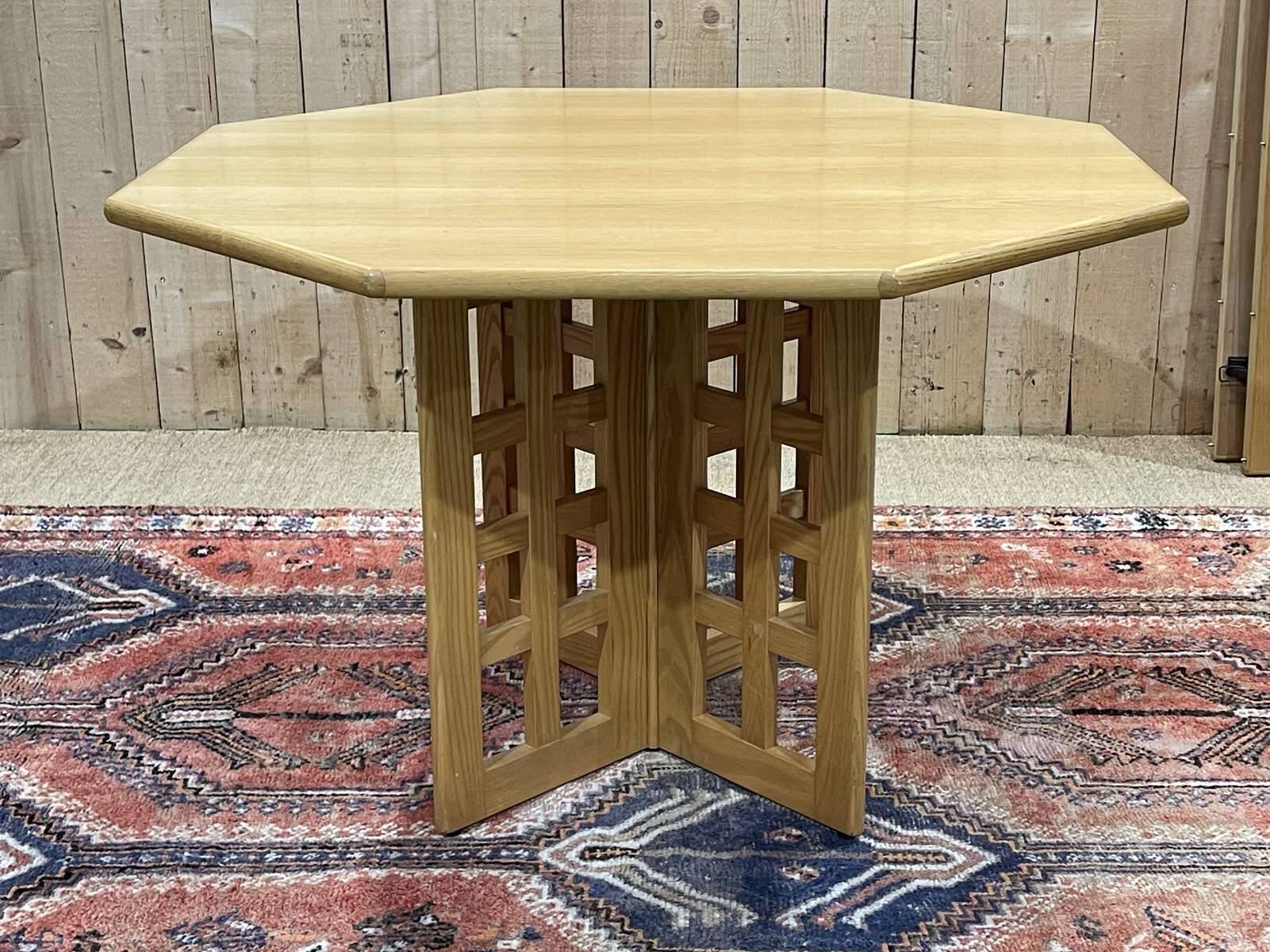 Table de salle à manger anglaise en chêne des années 1970 avec 2 allonges