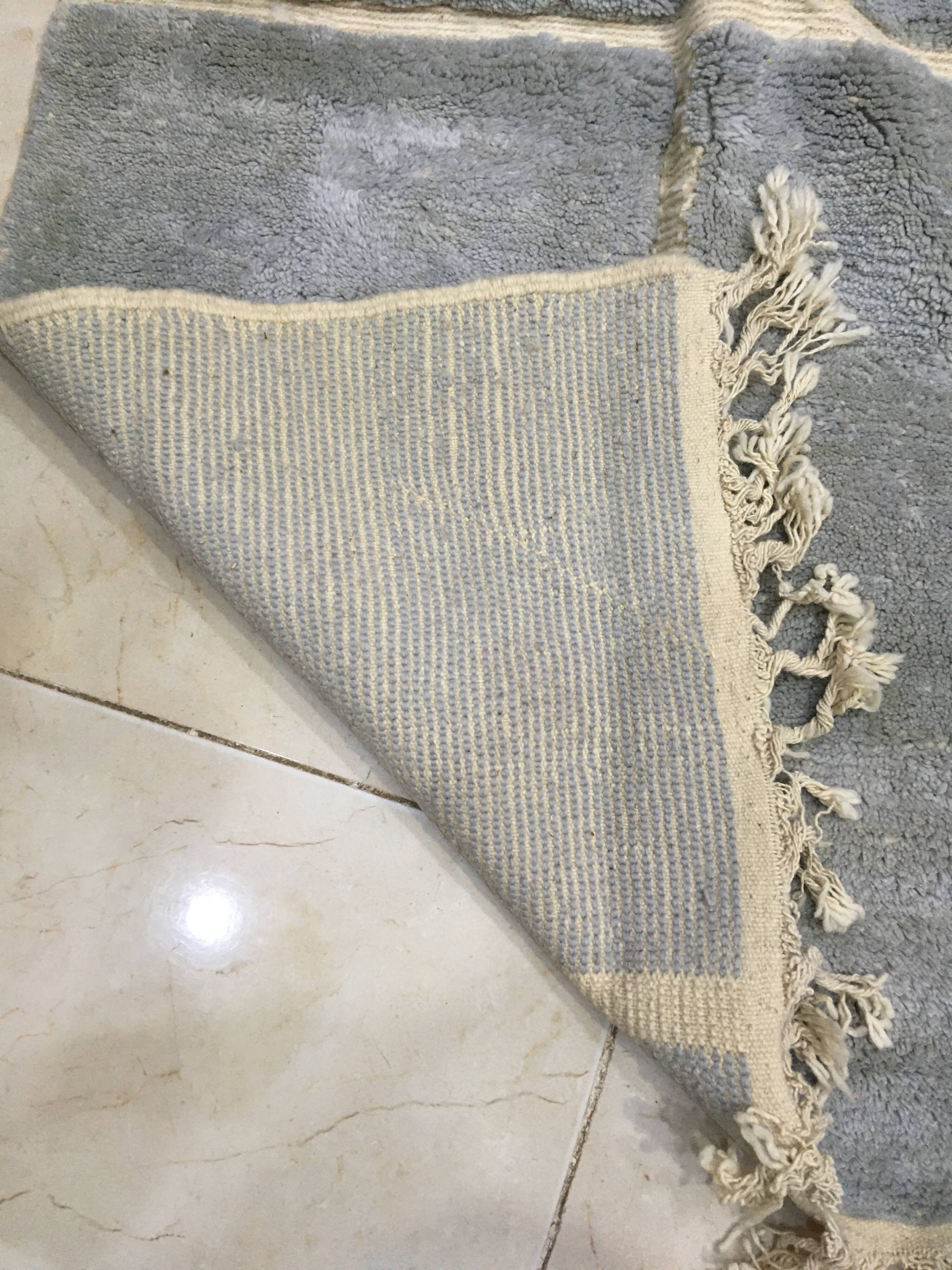 Moroccan Berber beni ouarain rug 3m10 x 2m02