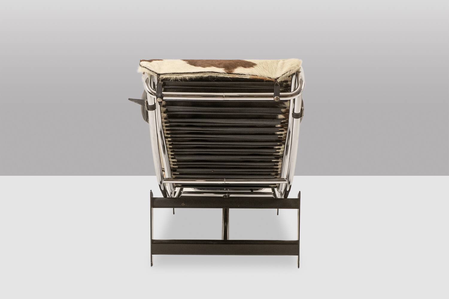 Chaise longue LC4, Le Corbusier, Perriand, Jeanneret, édition Cassina