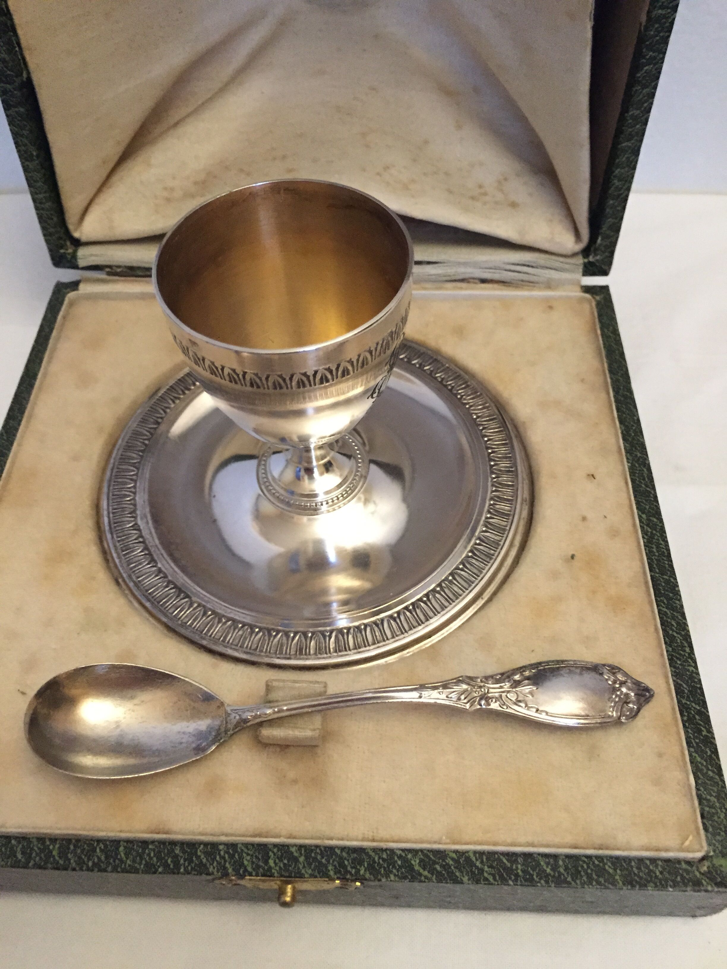 Silver metal eggcup
