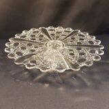 Presentation dish on glass foot