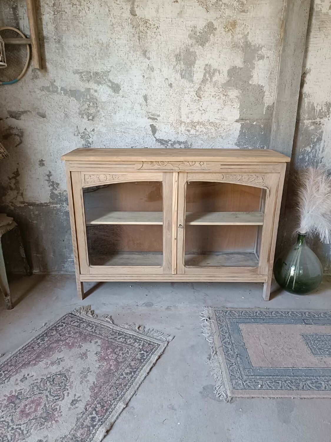 Display cabinet