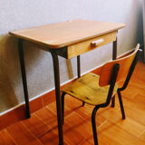 Office mullca and chair