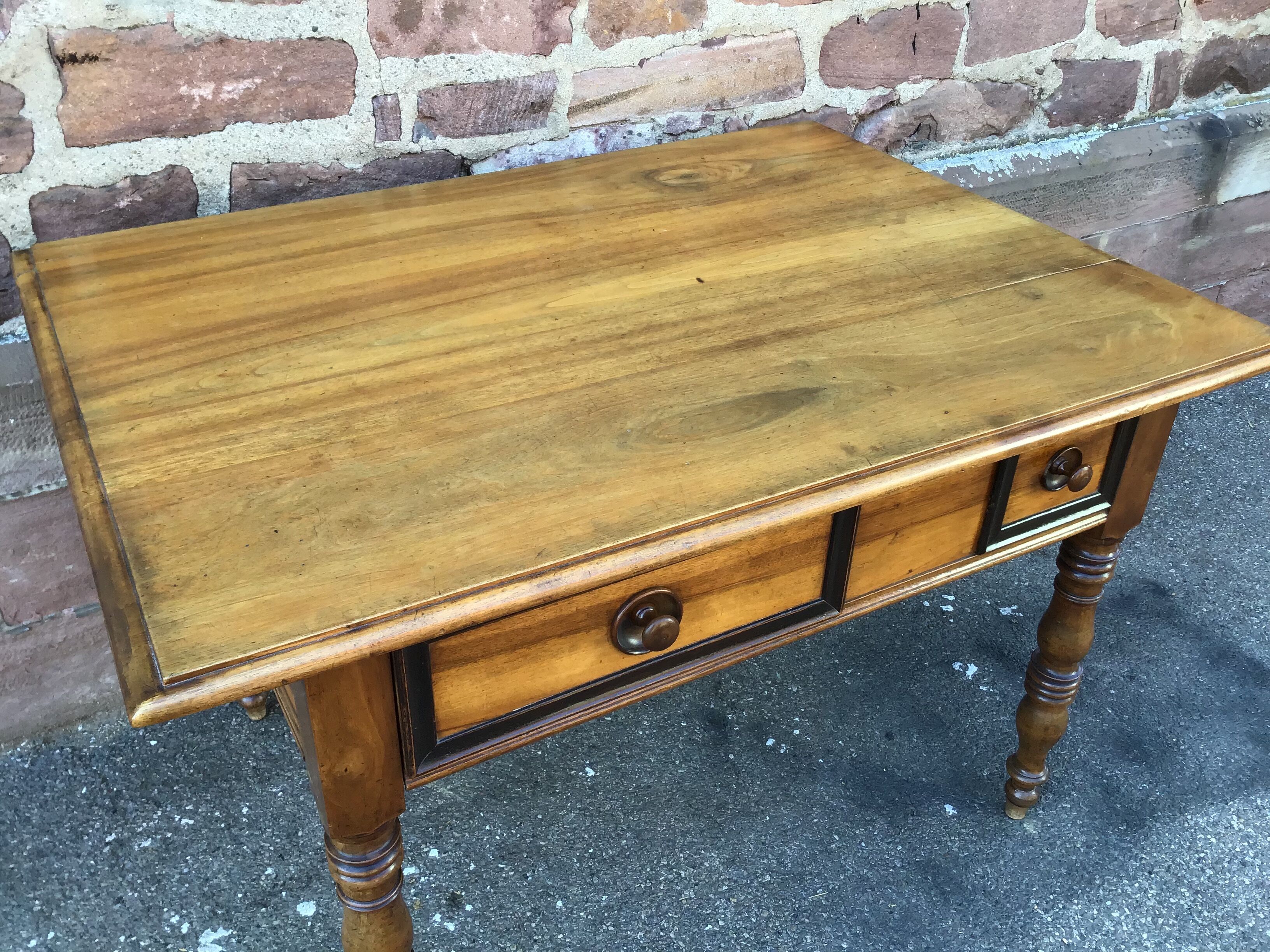 Table de ferme alsacienne noyer 19ème