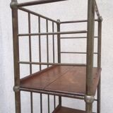 Industrial shelf on wheel