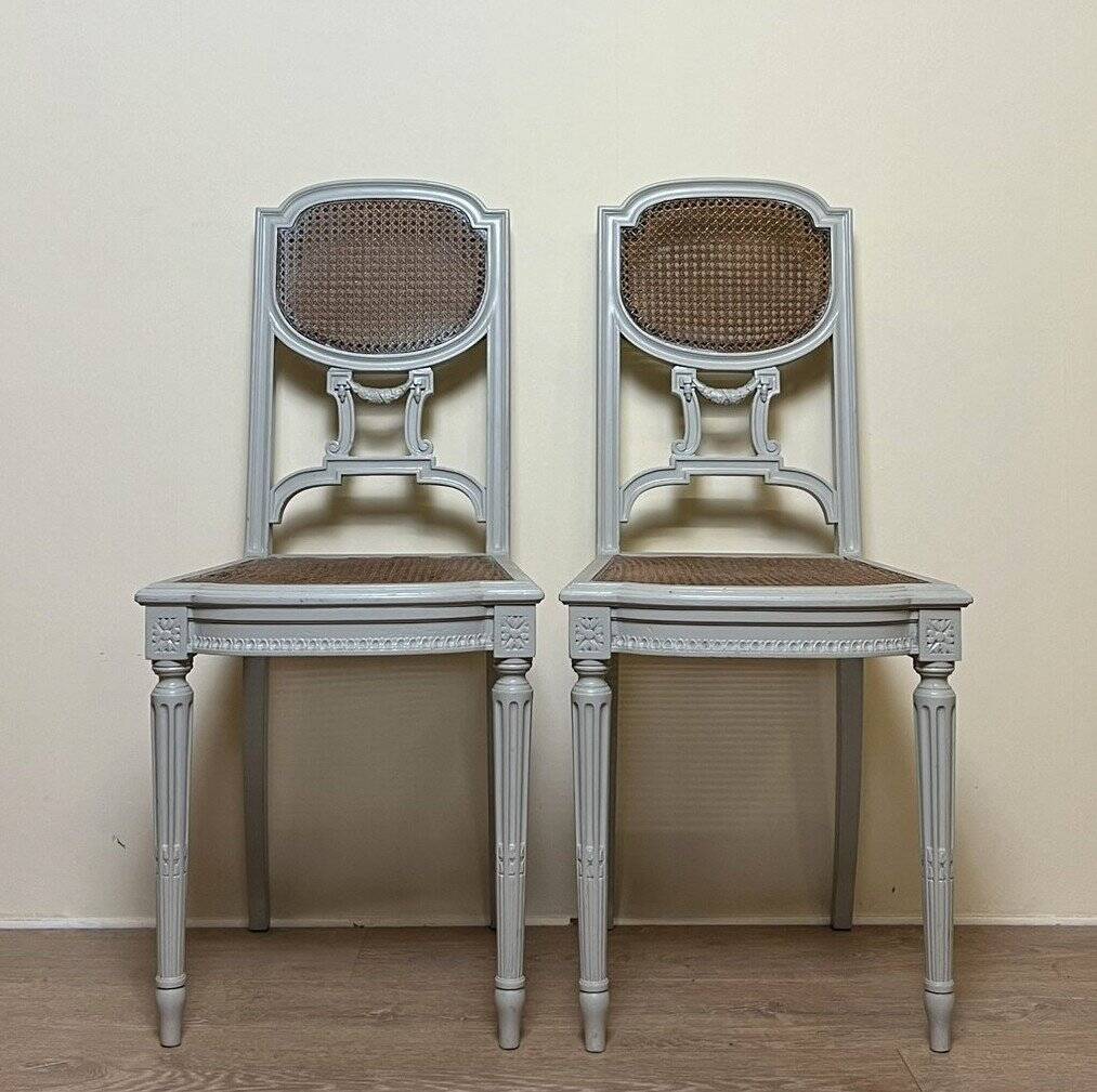 Pair Of Louis XVI Ceremonial Chairs In Lacquered Wood