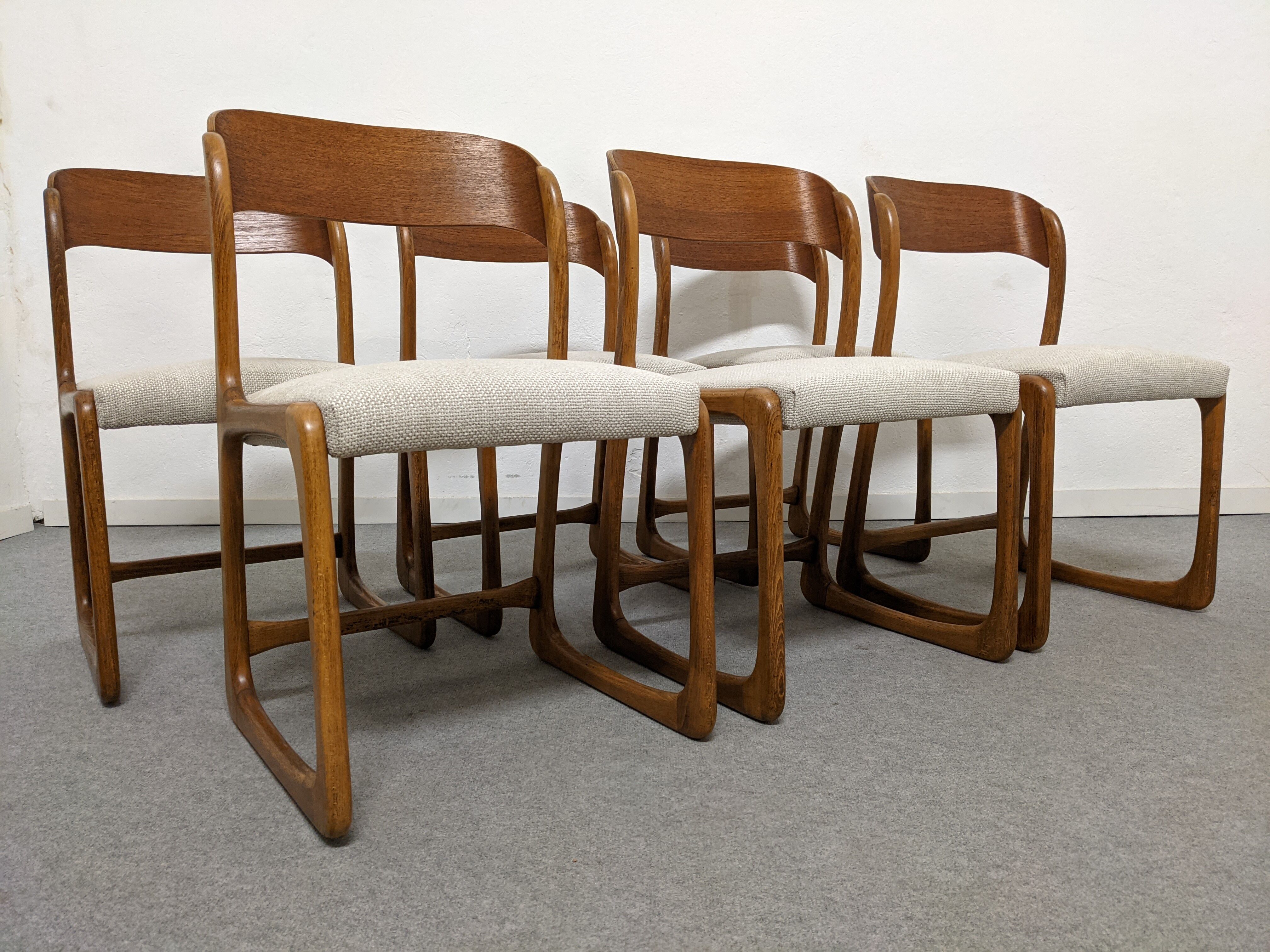 Set of 6 Baumann sleigh chairs from the 60s/70s