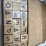 Scrabble ancien en bois