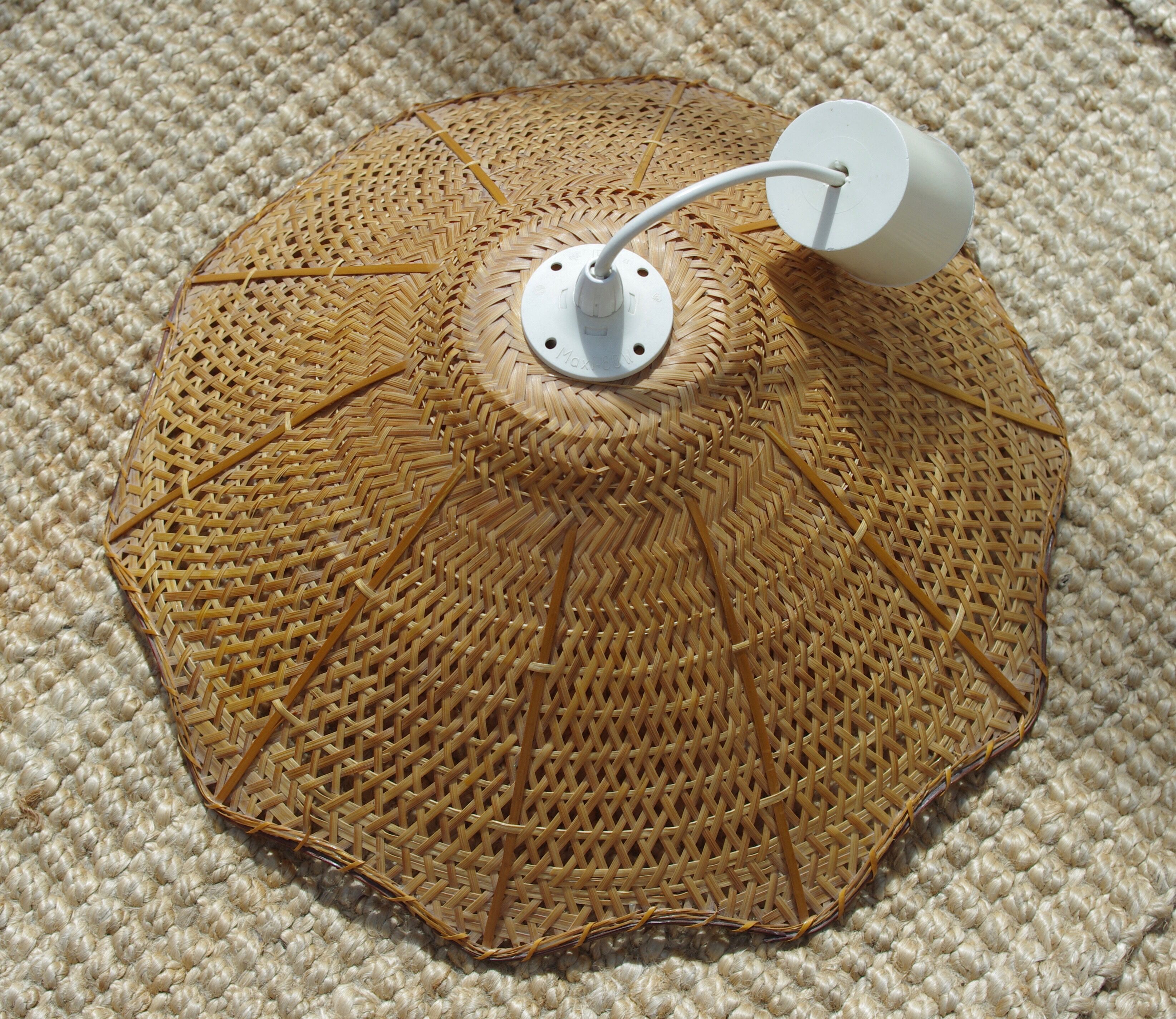 Hanging lamp flower braided wicker 70s