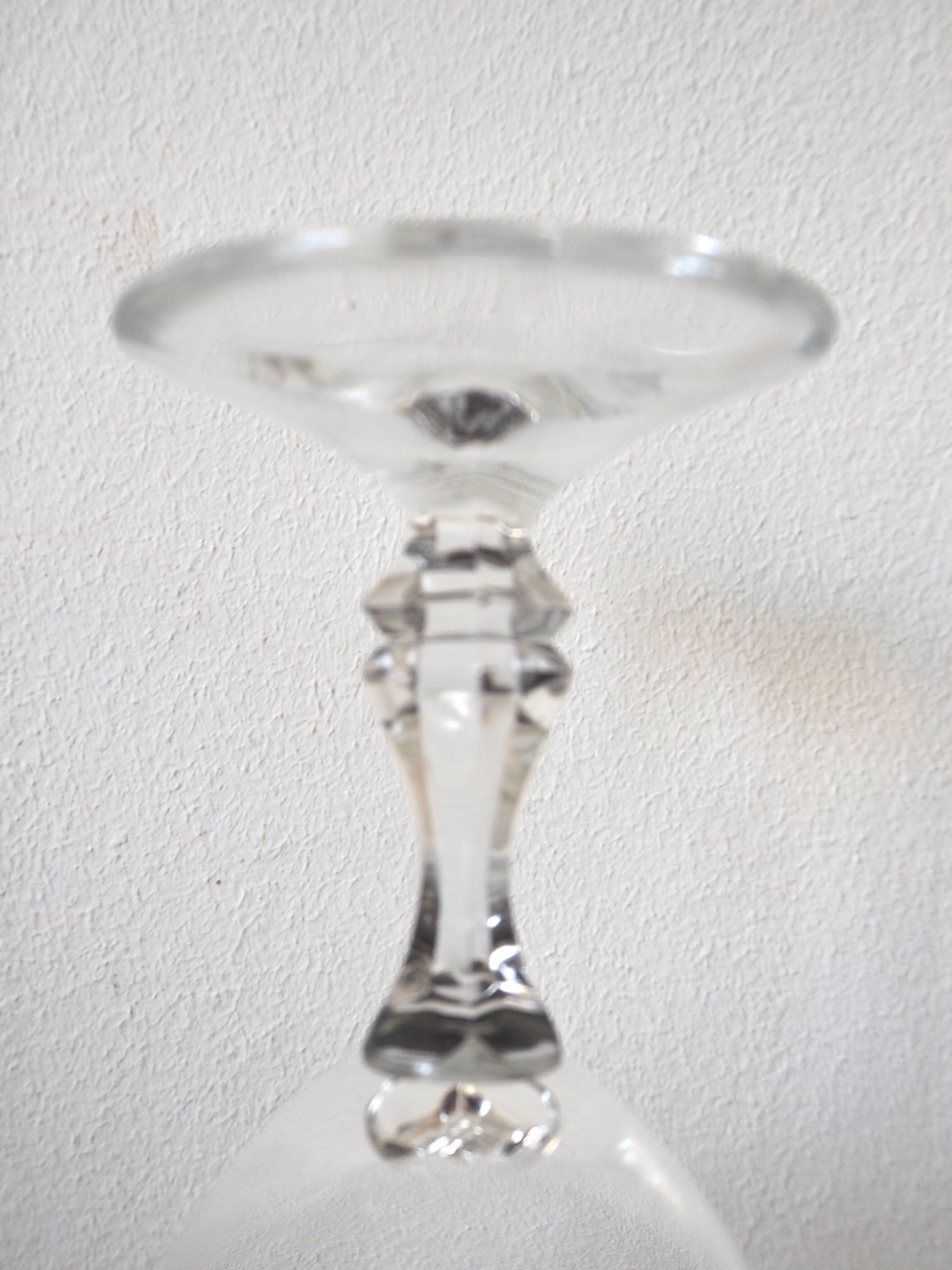 Set of 6 stemmed glasses
