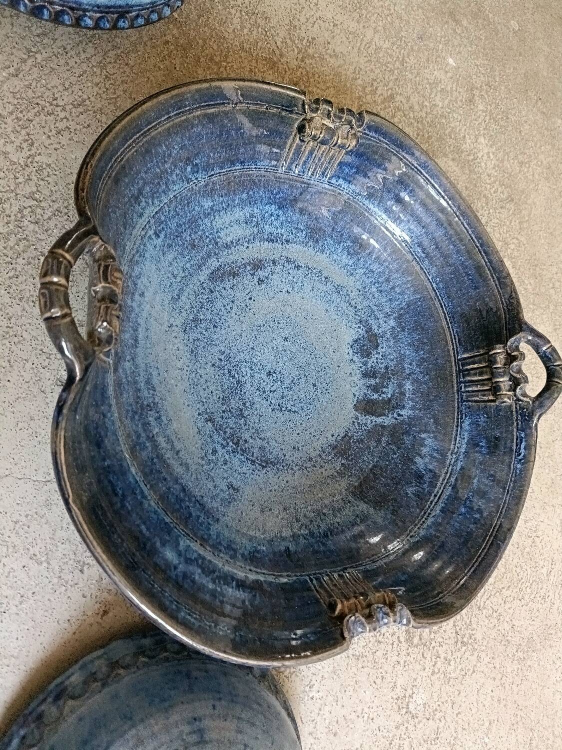 Admirable sculpture in blue sandstone