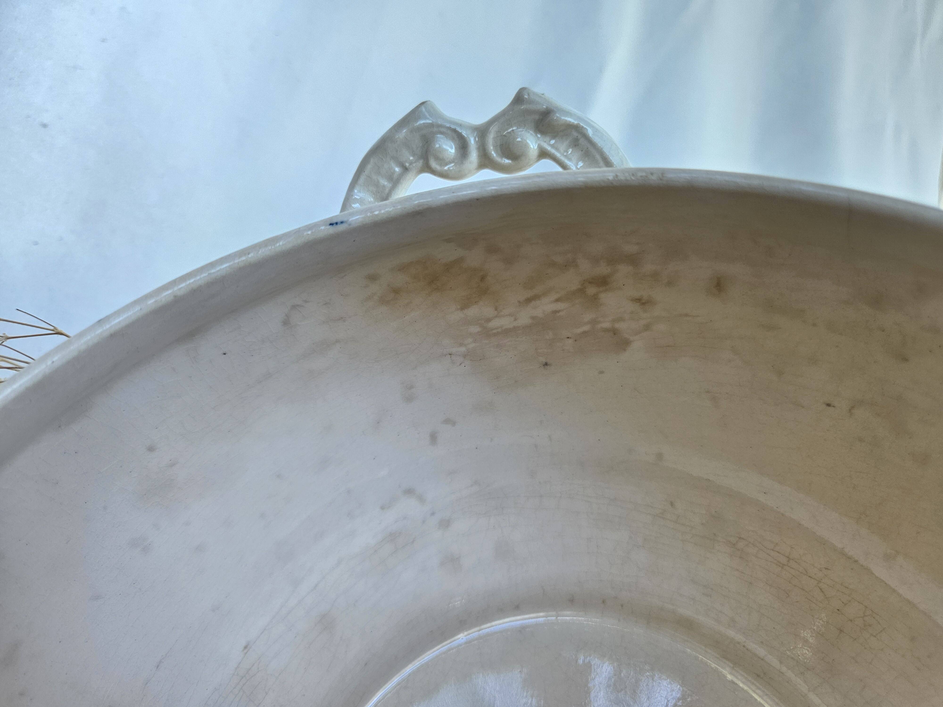 Soupière ancienne gien modèle iris