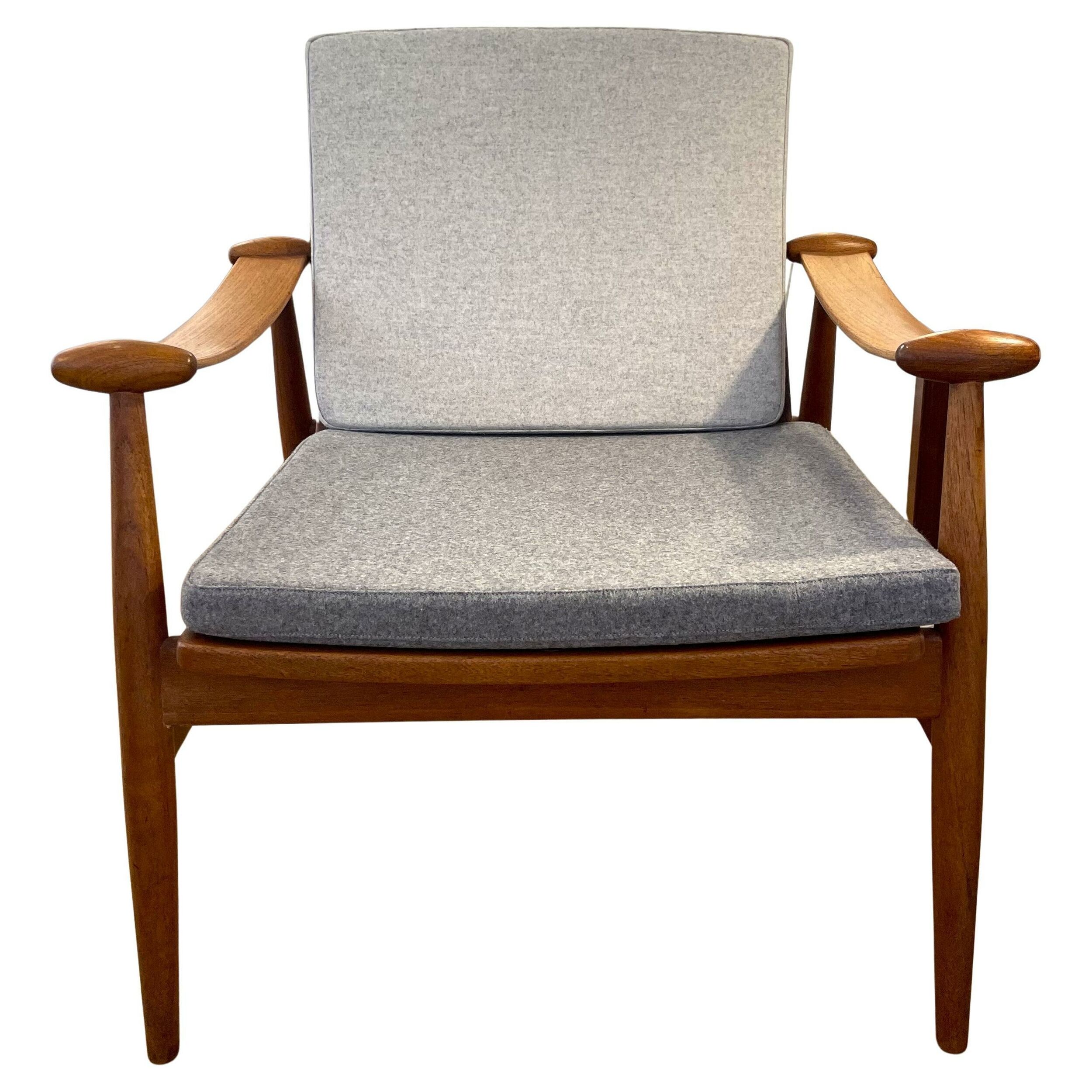 Armchair model FD 133 by Finn Juhl