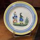 Pair of Quimper earthenware plates from the 1930s - D=17.5cm