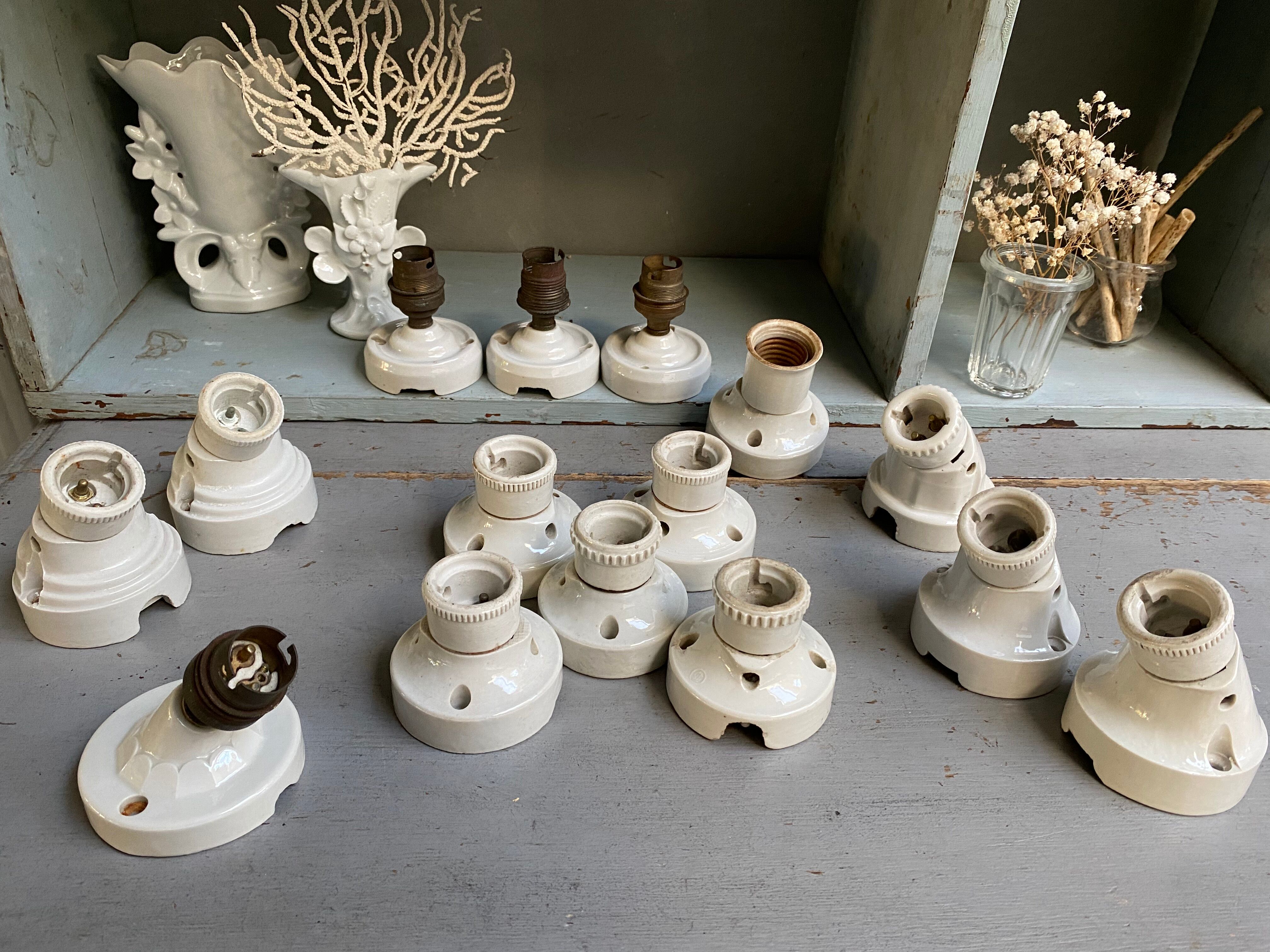 Porcelain wall lamp