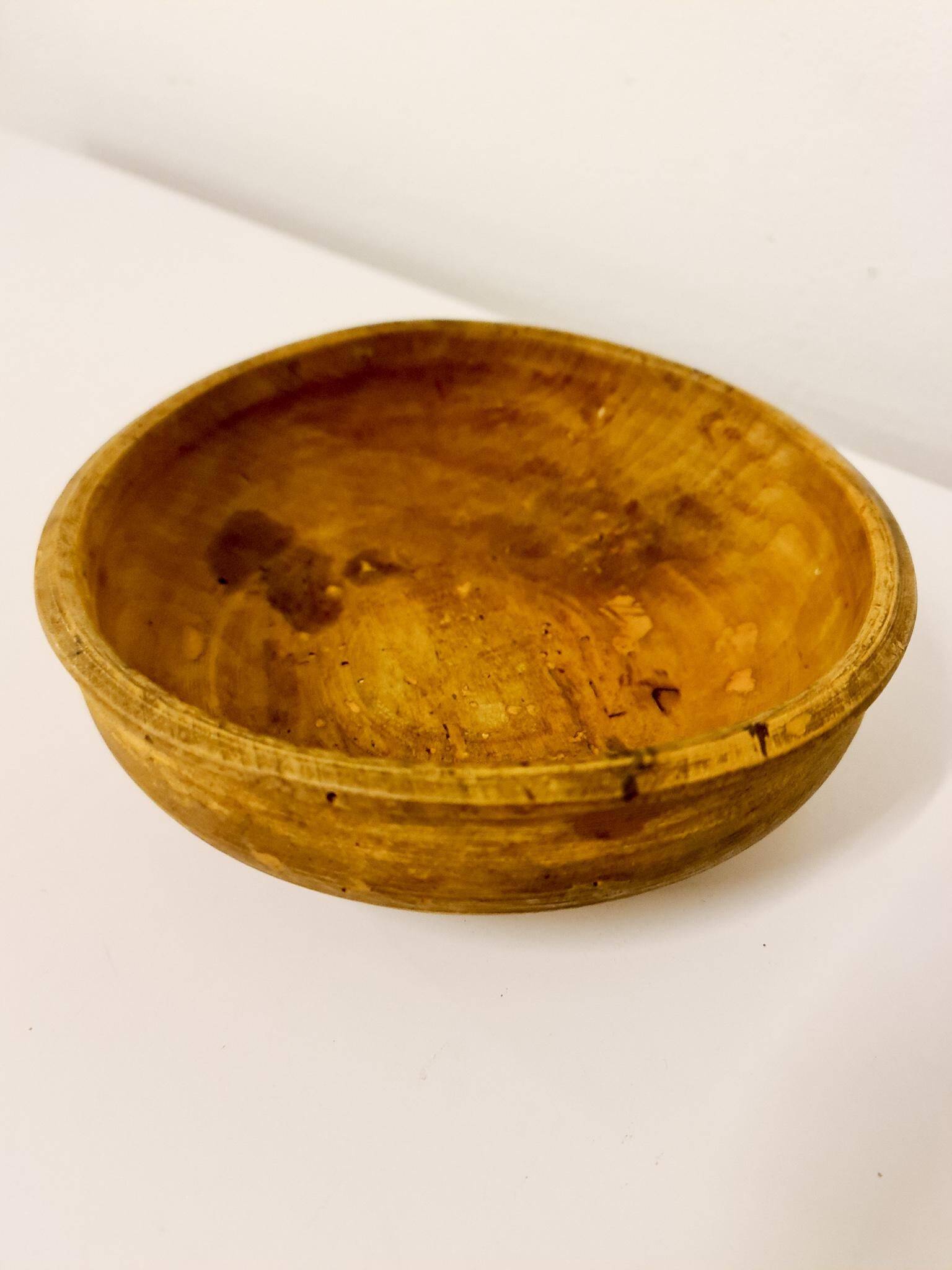 Swedish folk art, unique wooden bowl from the 19th century.