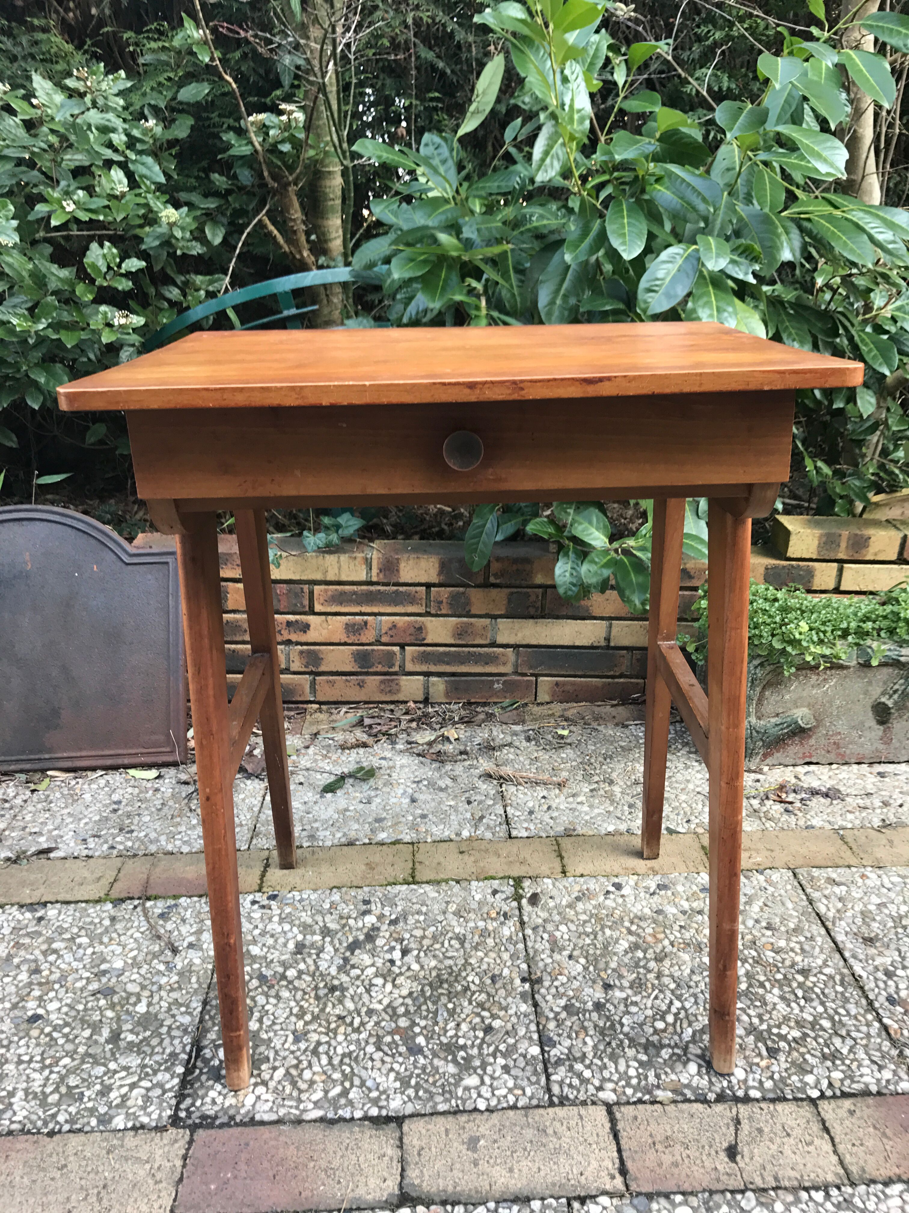 Office vintage walnut with compass feet