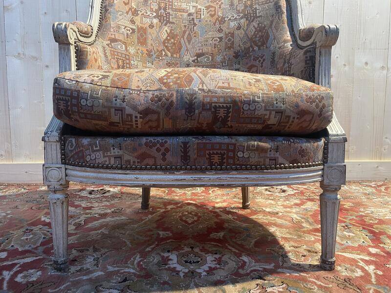 Louis XVI style gondola shepherdess