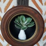 Black round wall shelf