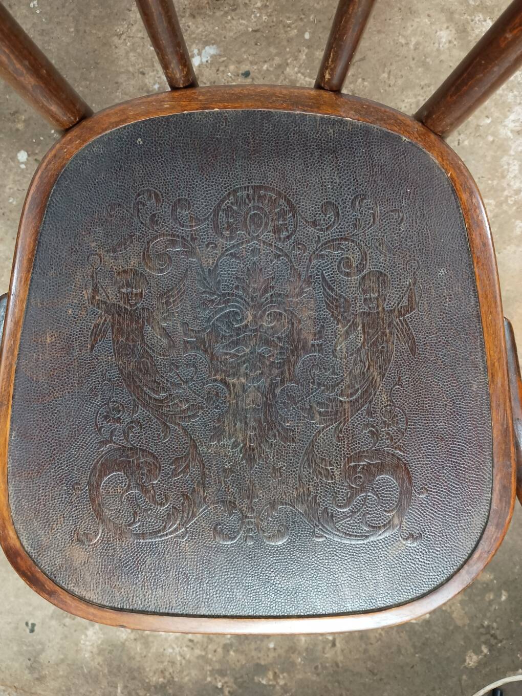 Curved wooden armchair Fischel bistro style late 19th century