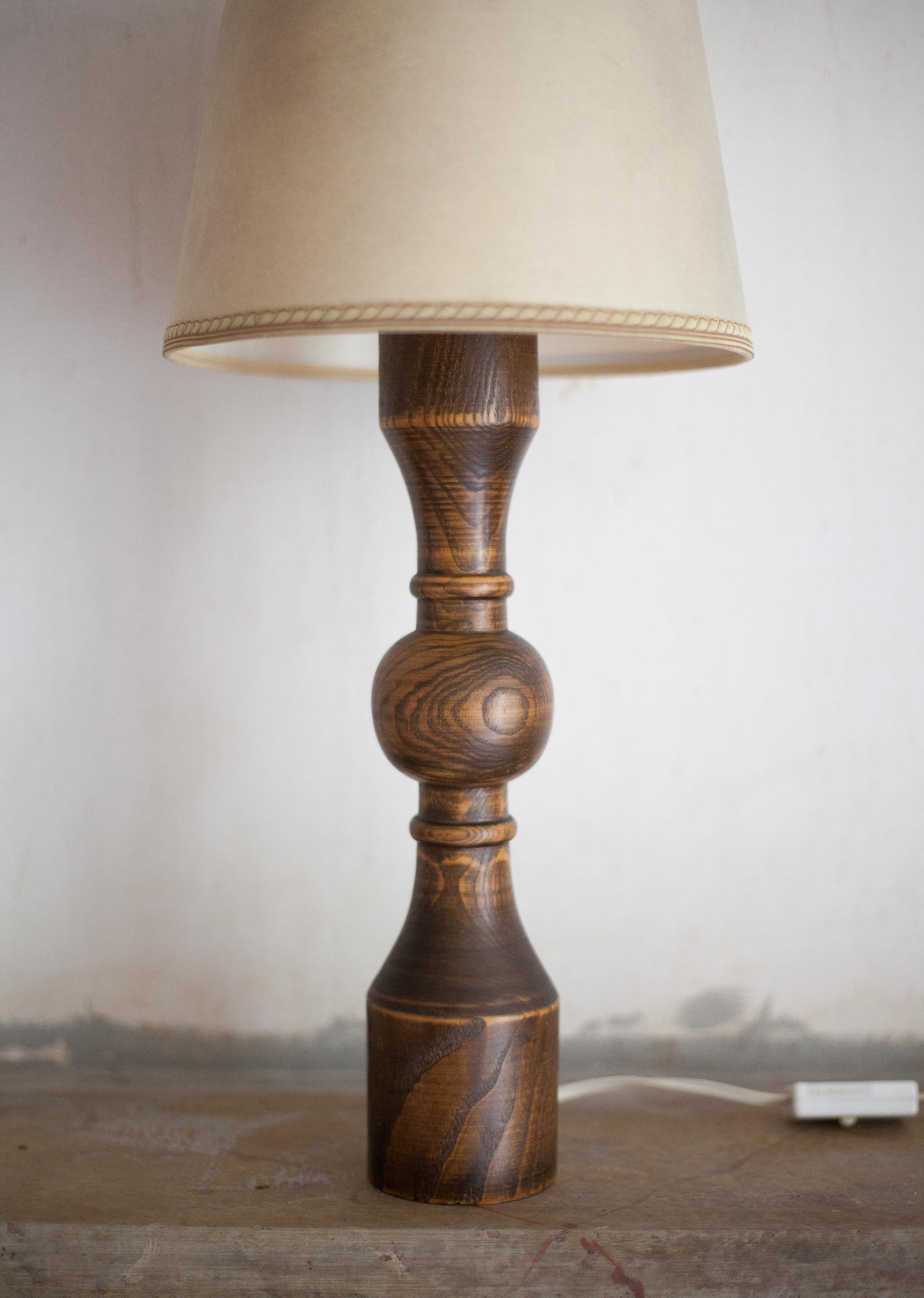 Lampe de table vintage, lampe vintage,lampe pied bois avec abat-jour, lampe