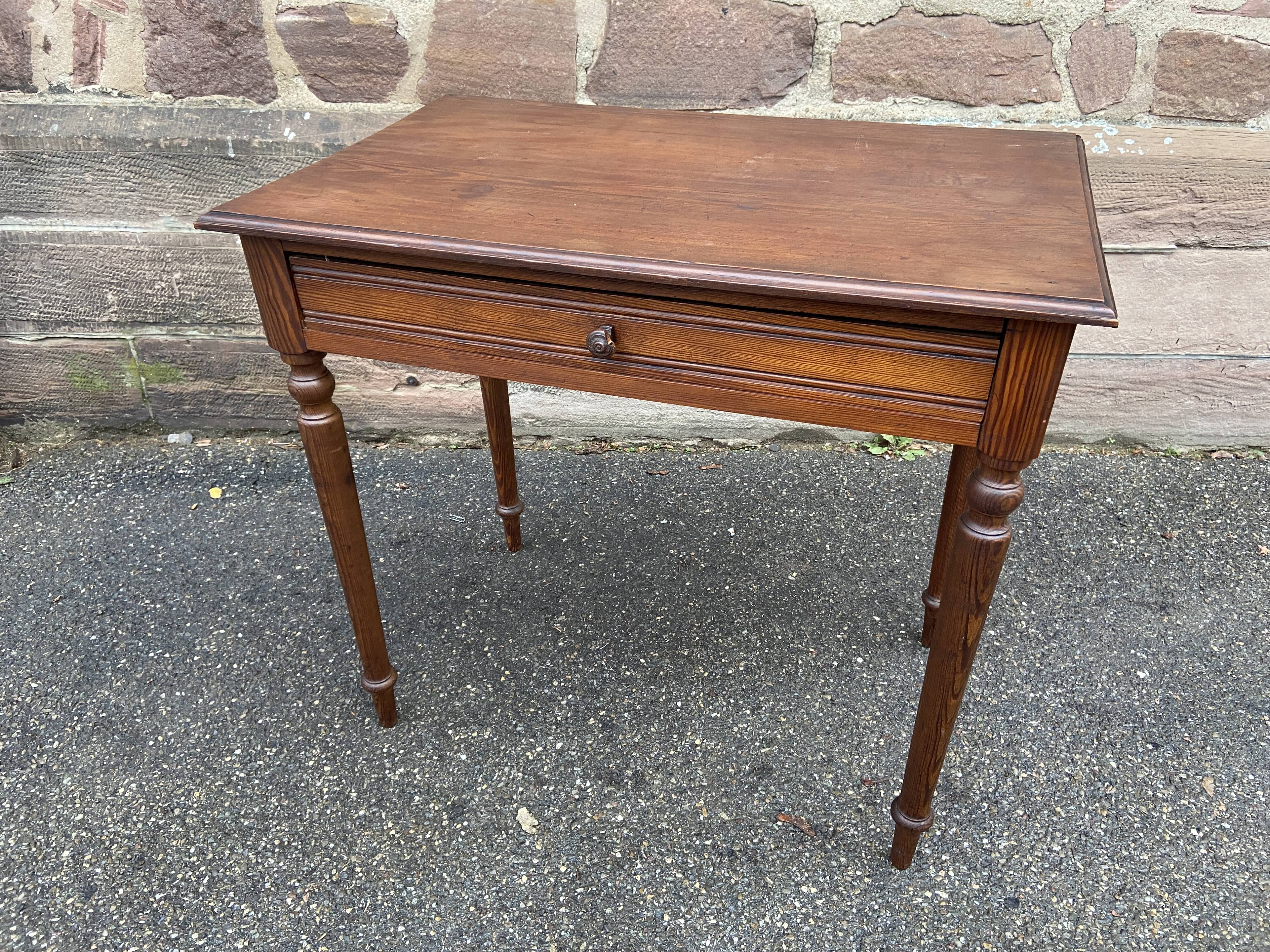 Small desk table in vintage pitchpin