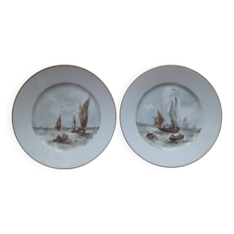 2 vintage signed plates with a sea decor