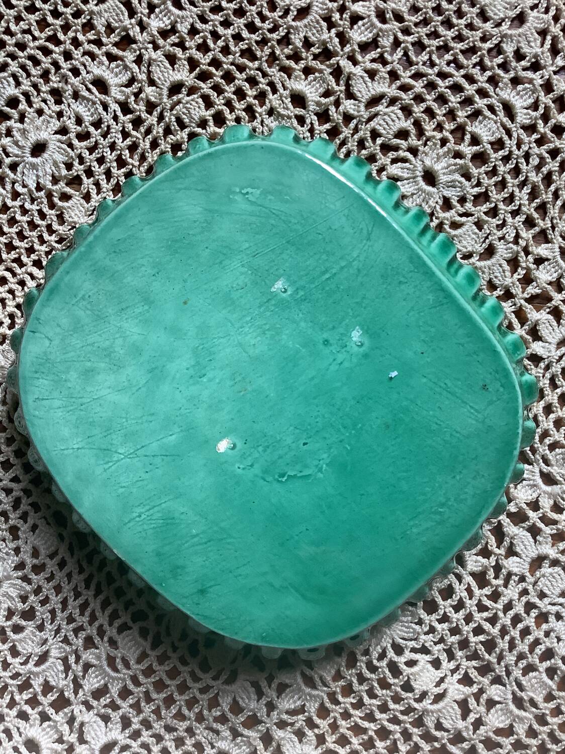Green ceramic pocket tray