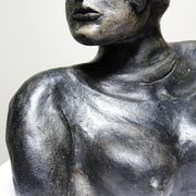 20th-century ceramic bust of a woman, an unidentified piece of art.
