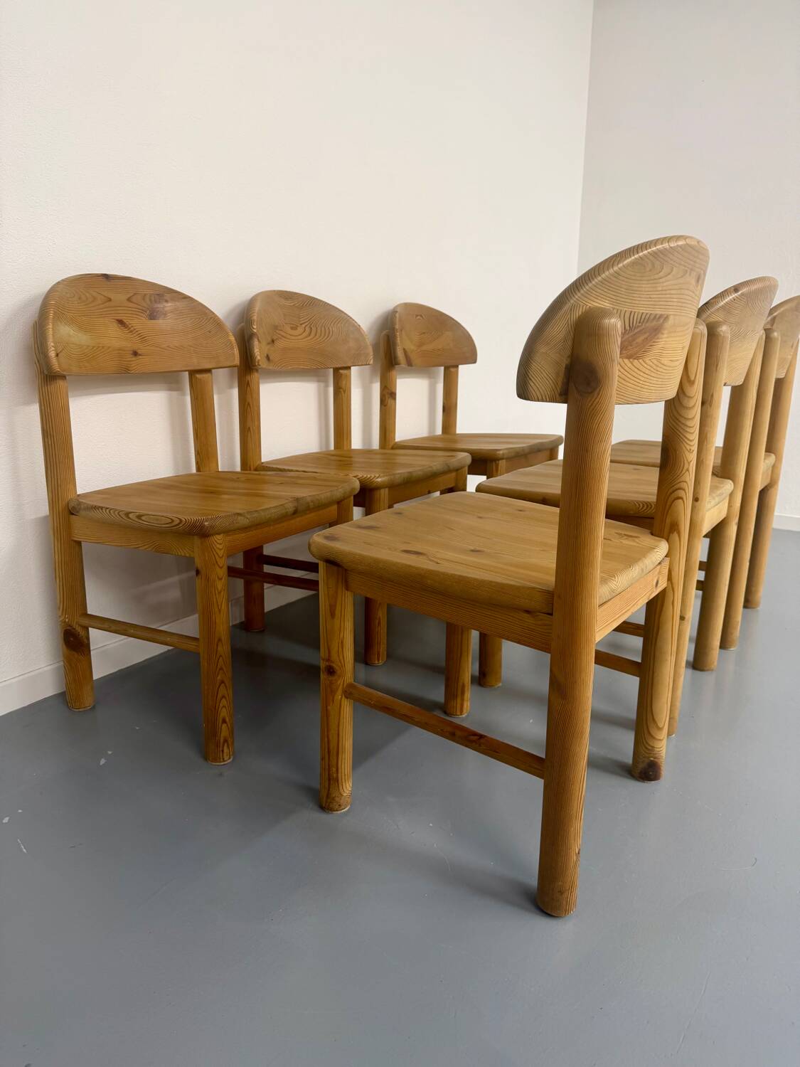 Set of 6 solid pine chairs in Scandinavian design by Reiner Daumiller.