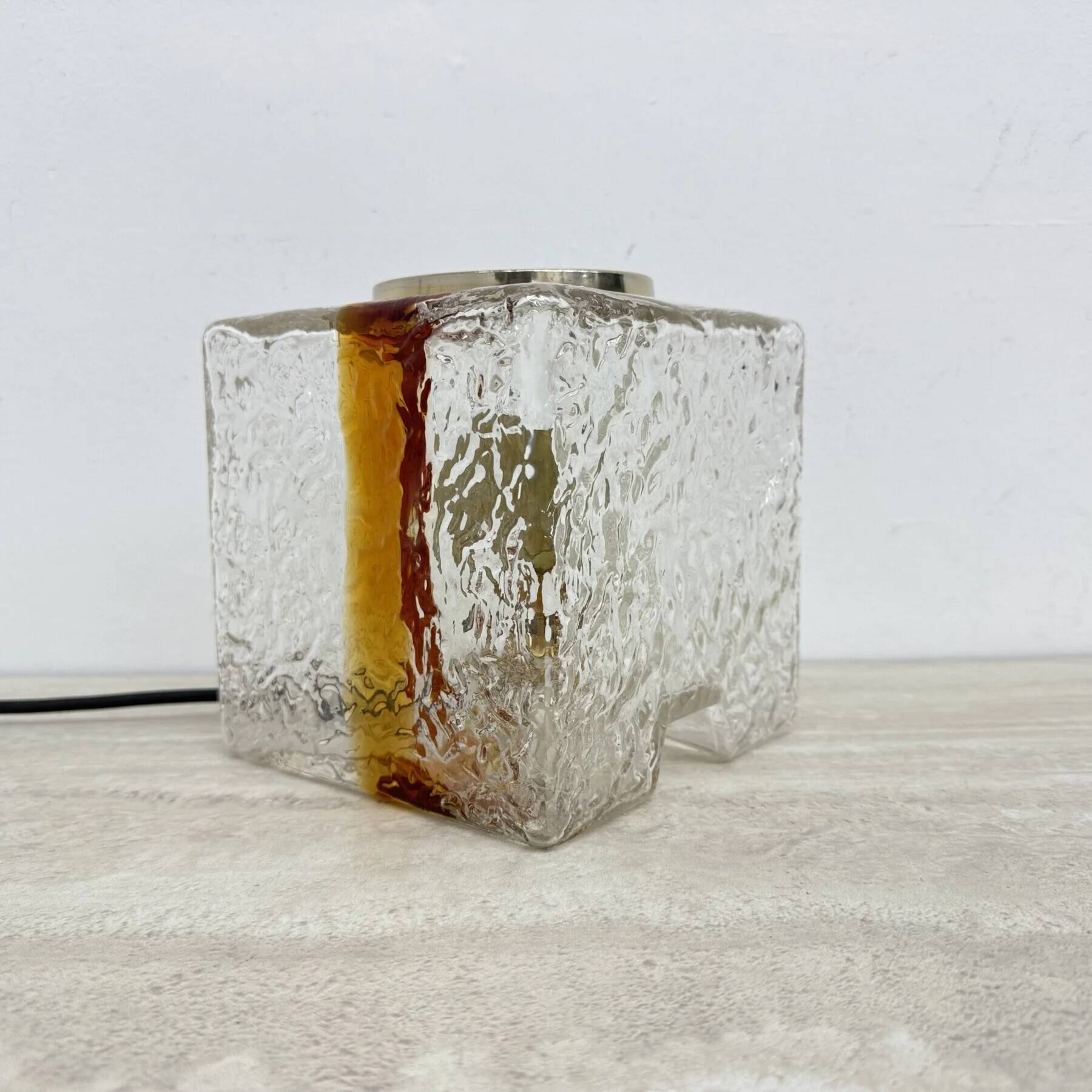 Murano glass table lamp by Toni Zuccheri for Mazzega, 1970s