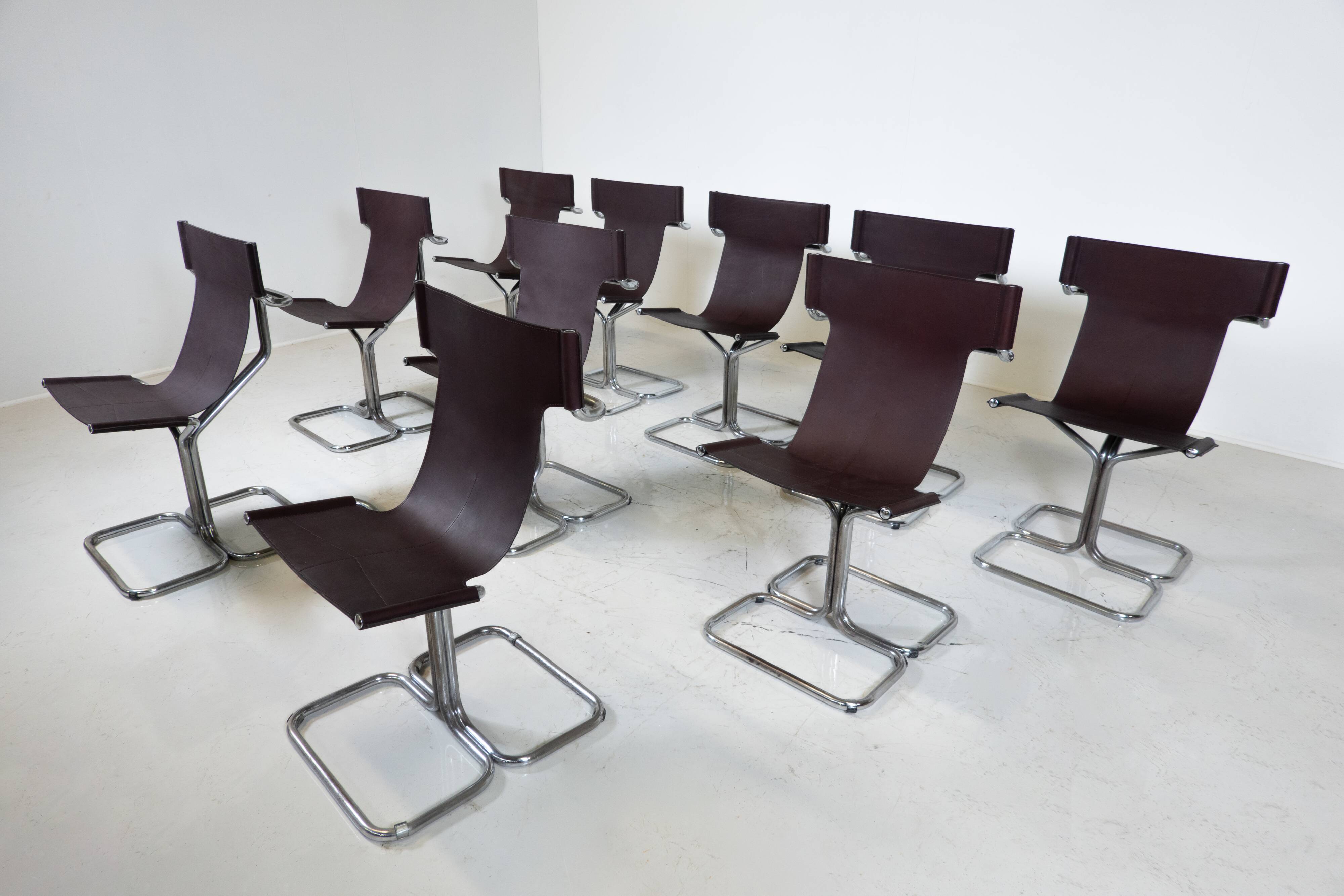 Mid-Century Modern Set of 10 'Topos' Chairs by Gruppo DAM for Busnelli, 1970s