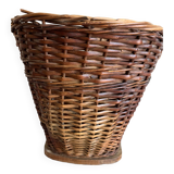 Wicker hood