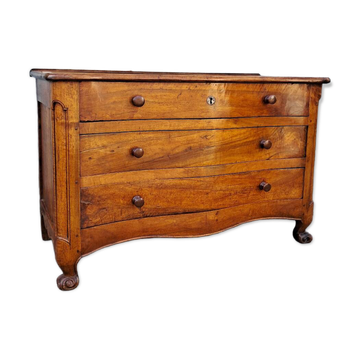 Louis XV walnut chest of drawers