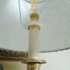 Lampe bougeoir ancien en laiton avec son abat-jour fait main en tissu de William Morris