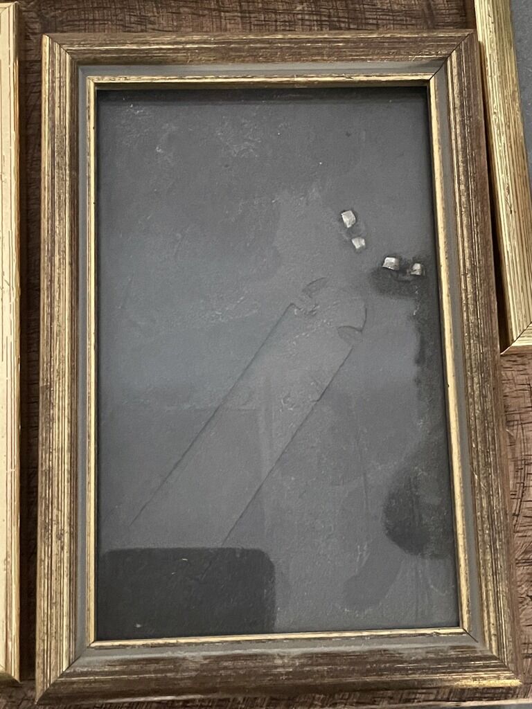 Lot of 8 gilded frames