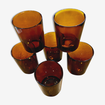 Ensemble de 6 gobelets en verre ambré