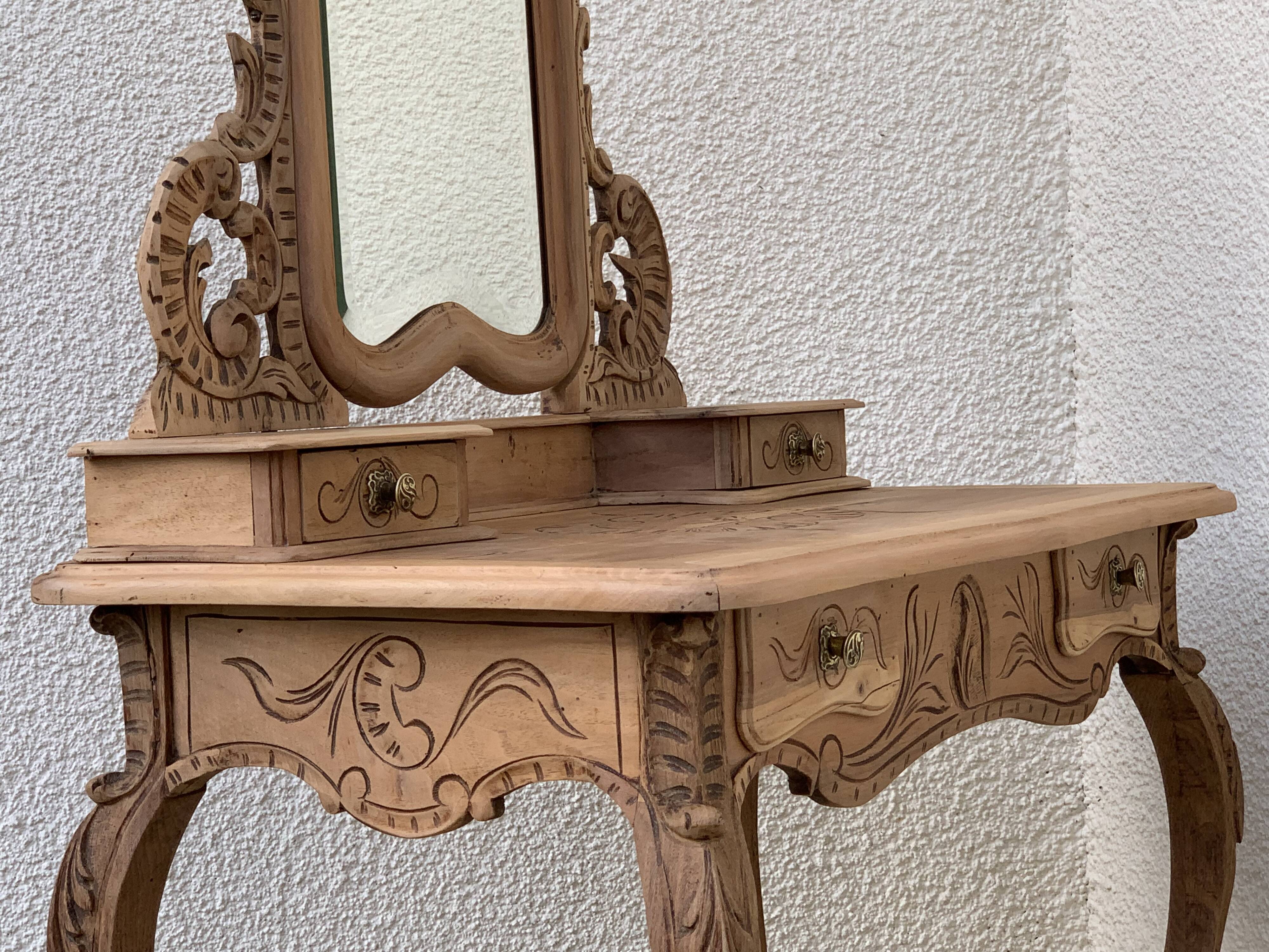 Dressing table raw wood 1900
