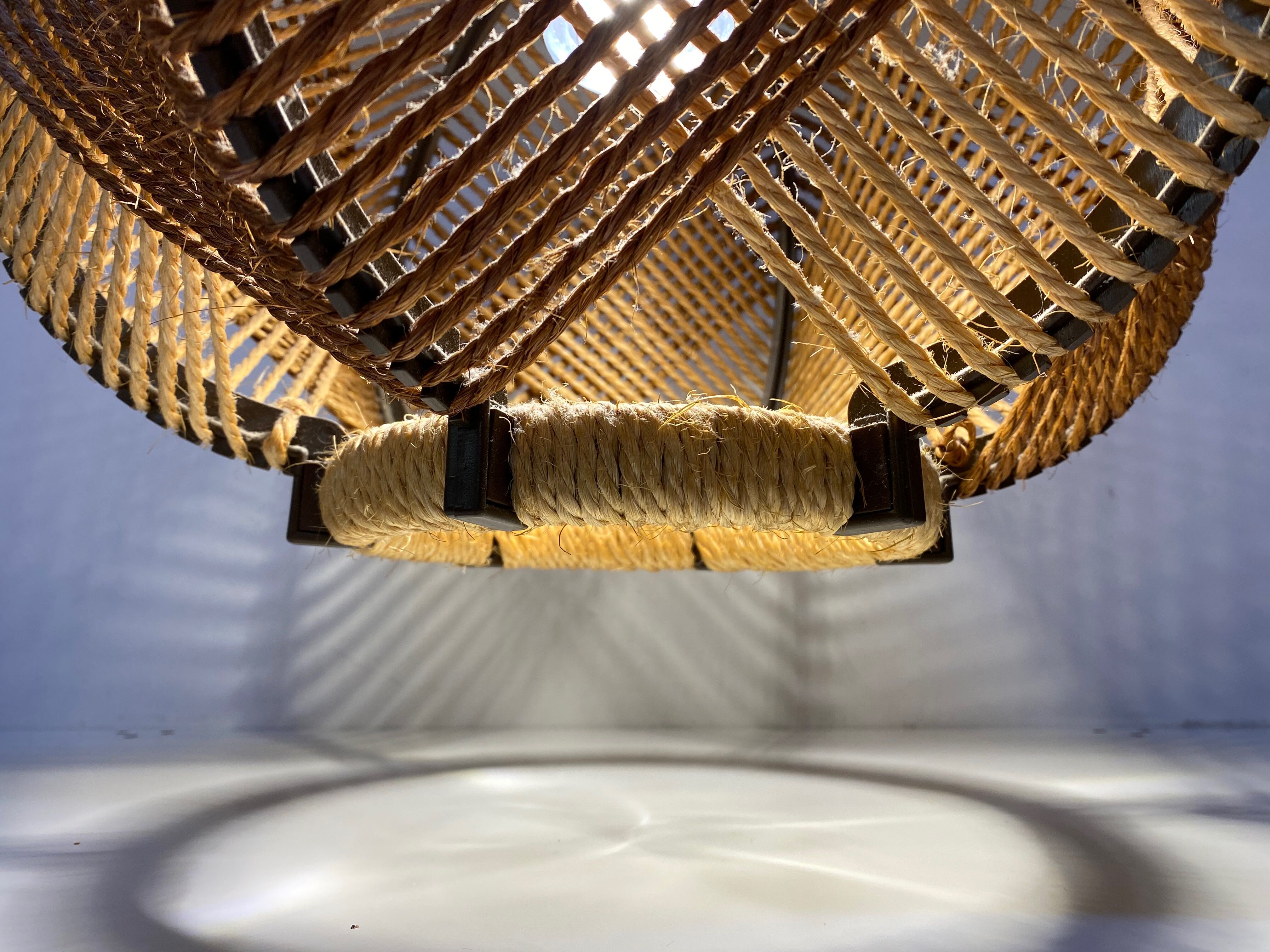 Scandinavian hanging lamp in plastic and stretched wire, 1950