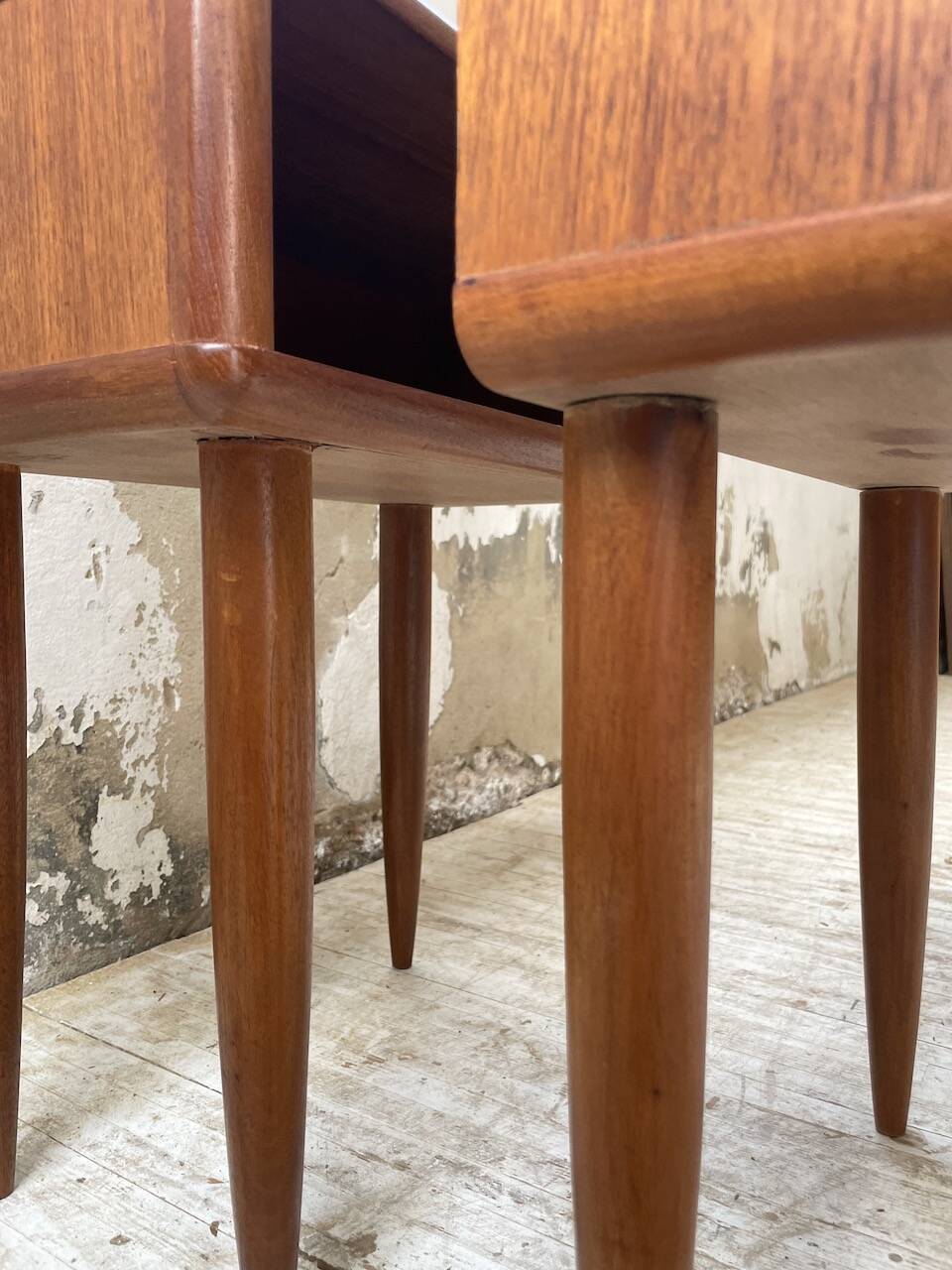 Paire de chevet scandinave en teck