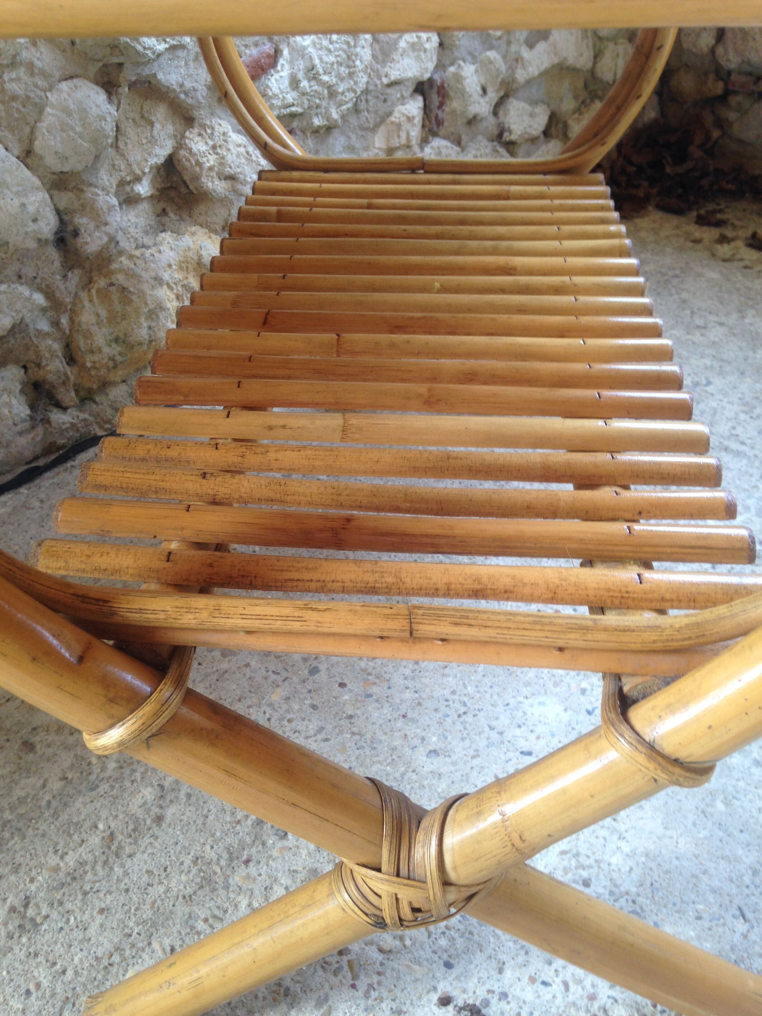 Side table in rattan and wicker curved vintage years 60/70
