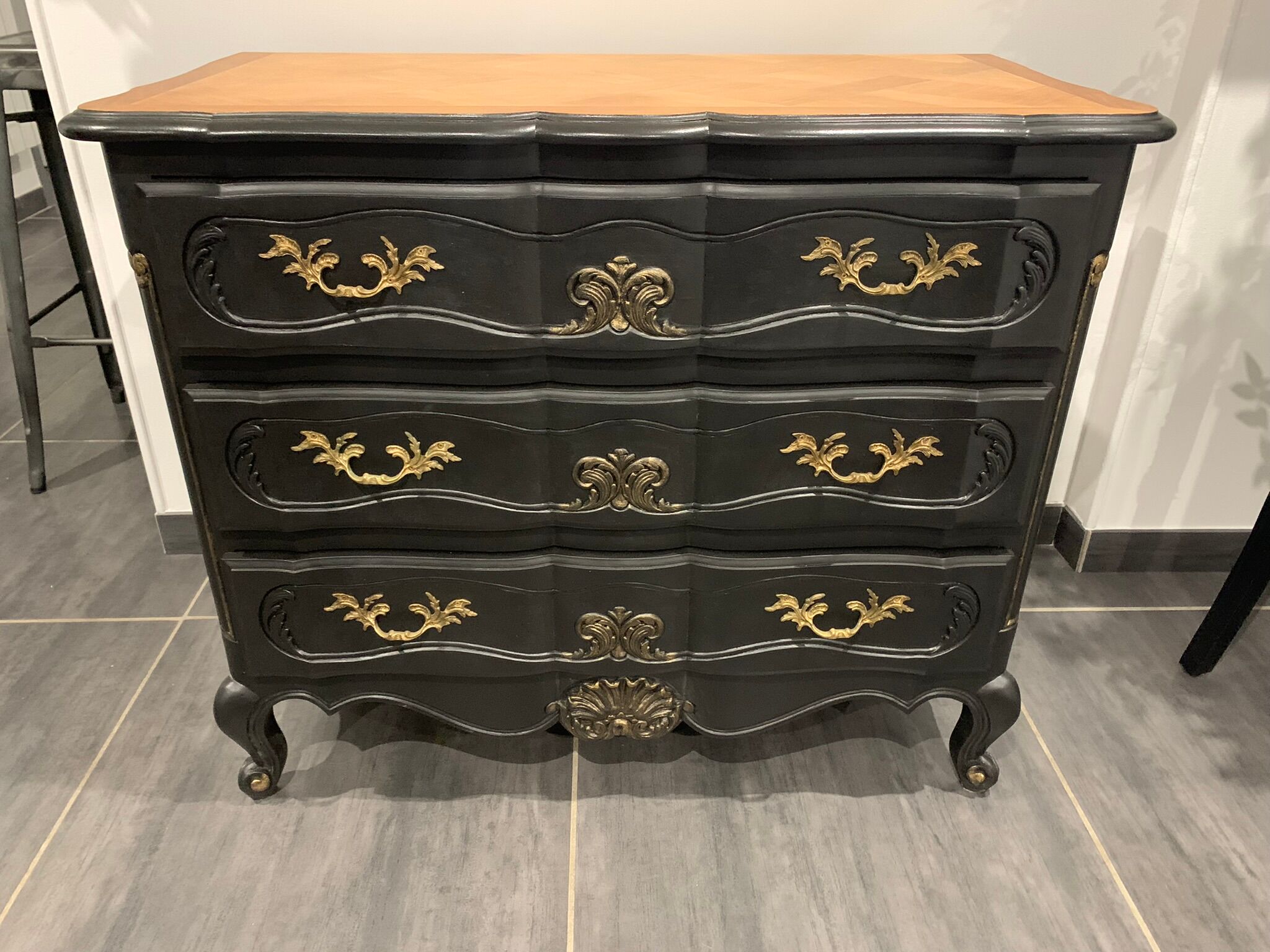 Vintage Louis XV style chest of drawers restyled